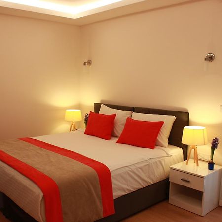 קוסדסי Imerhan Otel מראה חיצוני תמונה