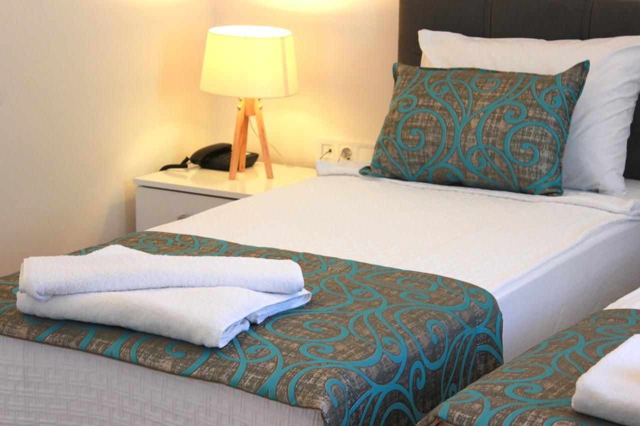 קוסדסי Imerhan Otel מראה חיצוני תמונה
